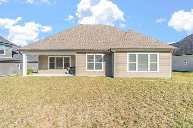 295 Bittersweet Lane, Lenoir City, TN 37771