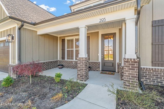 295 Bittersweet Lane, Lenoir City, TN 37771