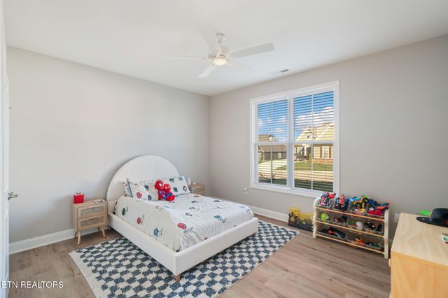 295 Bittersweet Lane, Lenoir City, TN 37771