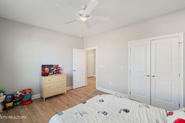 295 Bittersweet Lane, Lenoir City, TN 37771