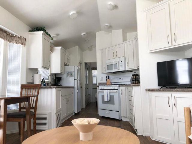 74711 Dillon Rd Spc 24, Desert Hot Springs, CA 92241