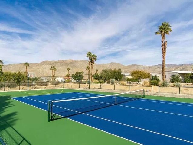 74711 Dillon Rd Spc 24, Desert Hot Springs, CA 92241