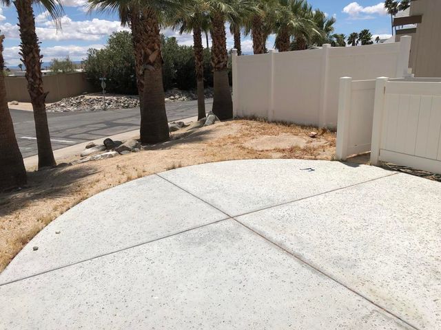 74711 Dillon Rd Spc 24, Desert Hot Springs, CA 92241