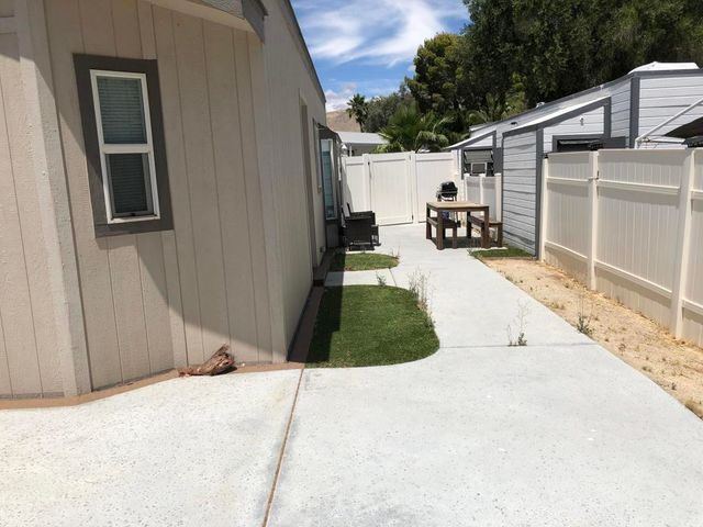 74711 Dillon Rd Spc 24, Desert Hot Springs, CA 92241