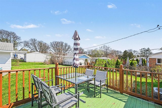 31618 Haldane Street, Livonia, MI 48152