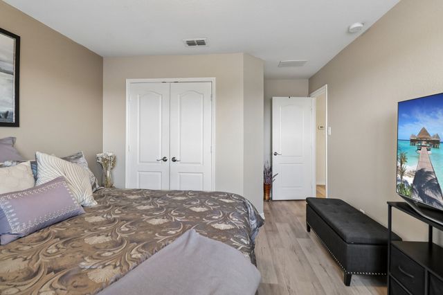 716 Snowy Orchid Lane, Desoto, TX 75115