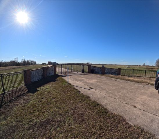 6401 County Road 3208, Lone Oak, TX 75453