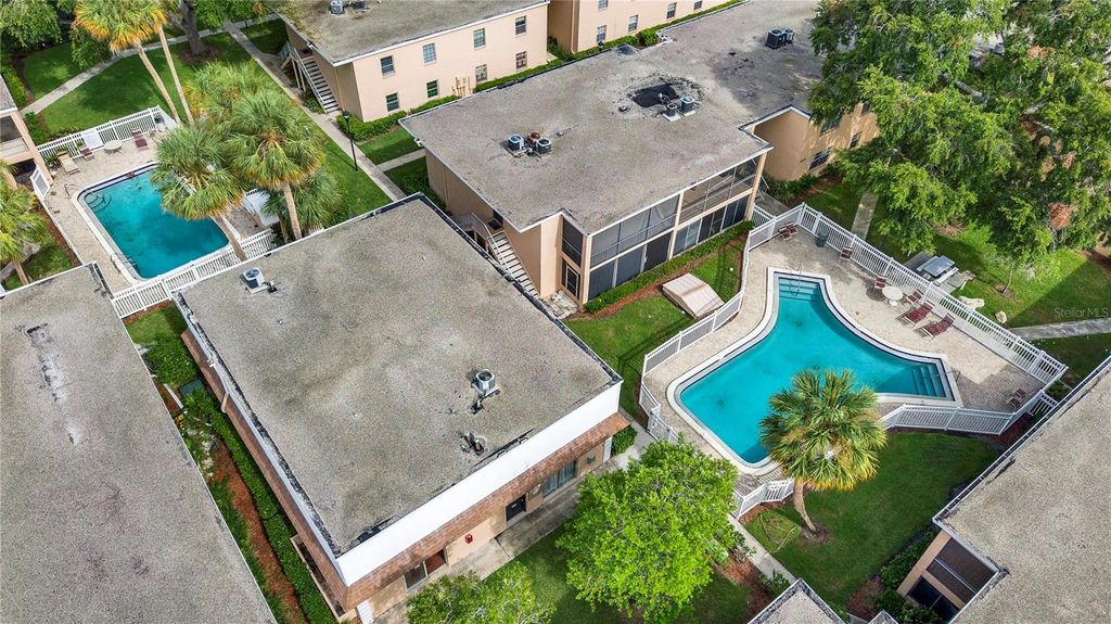Image 34 of property listing at 4701 CHRISTA COURT 341, Tampa, FL 33614