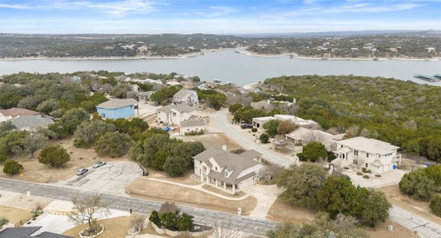 18702 Venture DR, Point Venture, TX 78645