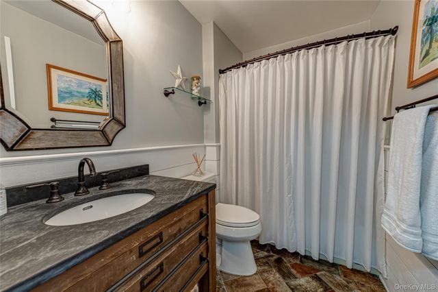 94 Woodhull Road, Huntington, NY 11743