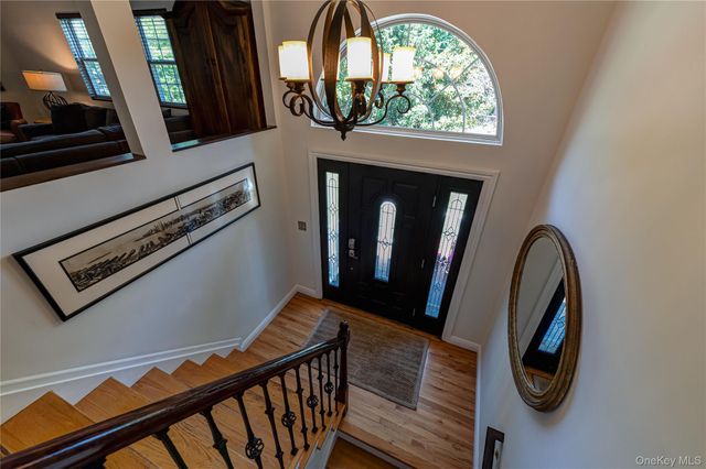 94 Woodhull Road, Huntington, NY 11743