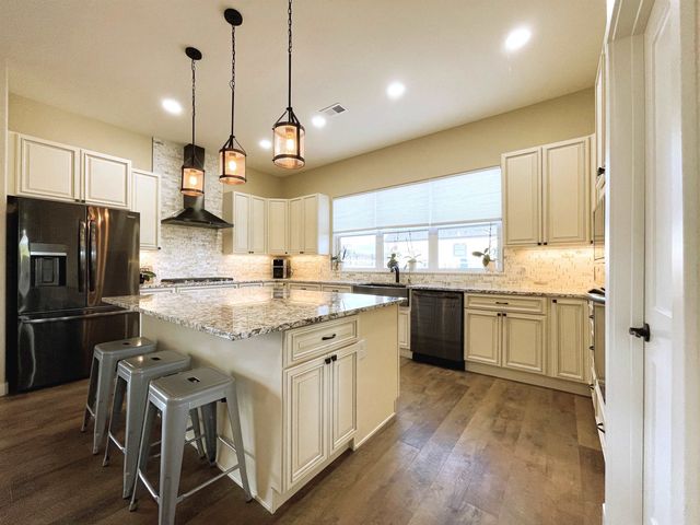 1666 Kangaroo Court, Fruita, CO 81521