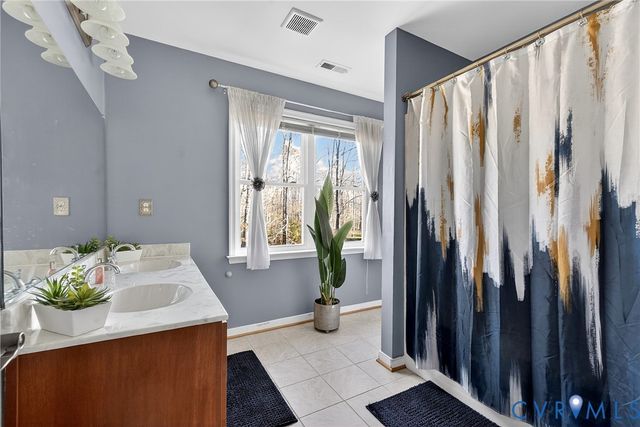 17400 Round Rock Ct, Chesterfield, VA 23838