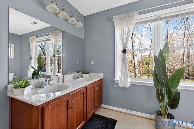 17400 Round Rock Ct, Chesterfield, VA 23838