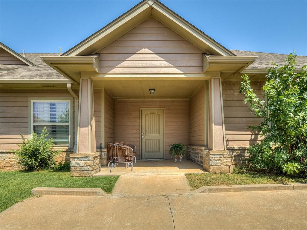 915 SW 92nd Street, Oklahoma City, OK 73139