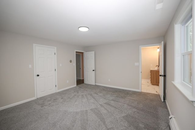 44 Shannon Road, Salem, NH 03079