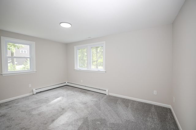 44 Shannon Road, Salem, NH 03079