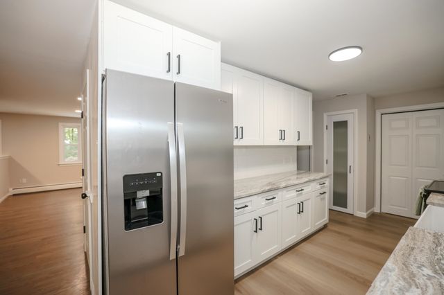 44 Shannon Road, Salem, NH 03079