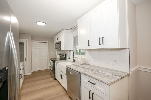 44 Shannon Road, Salem, NH 03079