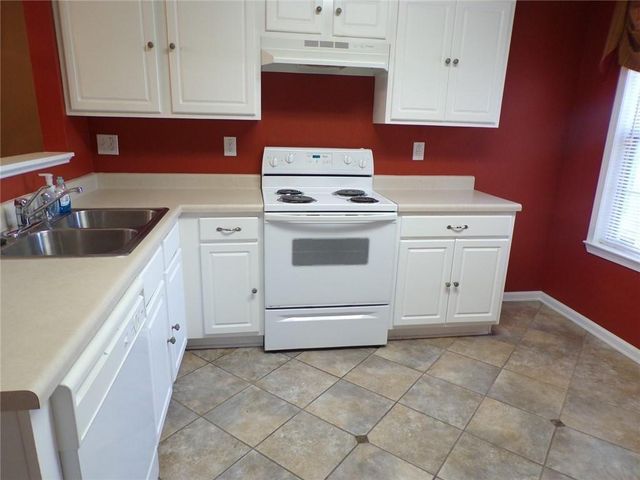 7540 Old Chapel, College Park, GA 30349