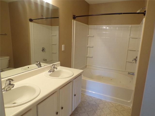 7540 Old Chapel, College Park, GA 30349