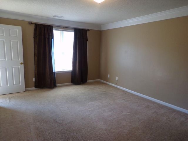 7540 Old Chapel, College Park, GA 30349