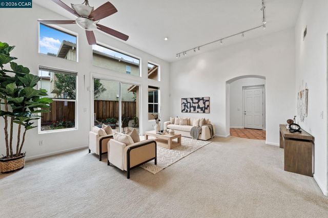 1851 Sanger Peak Way, Antioch, CA 94531