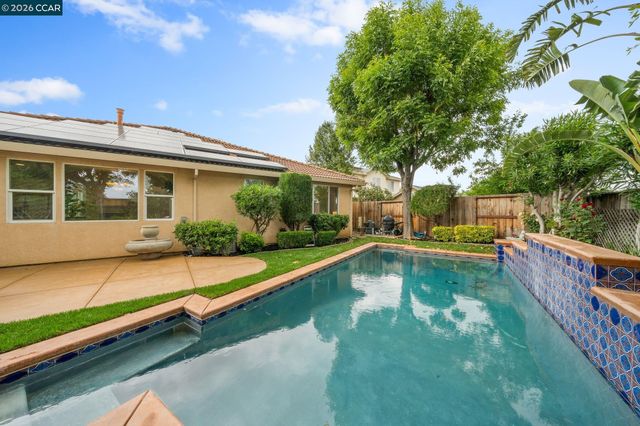 1851 Sanger Peak Way, Antioch, CA 94531