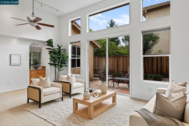 1851 Sanger Peak Way, Antioch, CA 94531