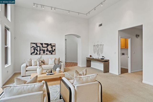 1851 Sanger Peak Way, Antioch, CA 94531