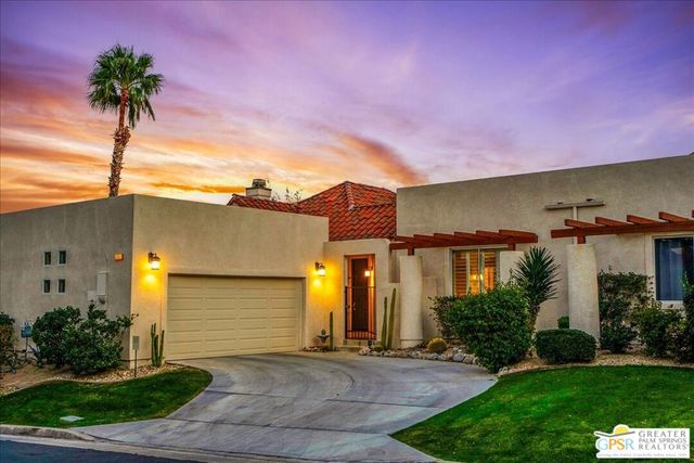 245 Canyon Circle 35, Palm Springs, CA 92264