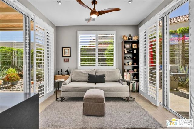 245 Canyon Circle 35, Palm Springs, CA 92264