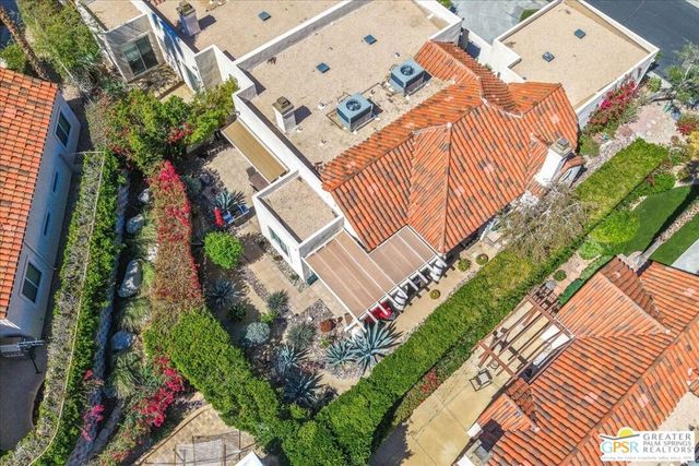 245 Canyon Circle 35, Palm Springs, CA 92264