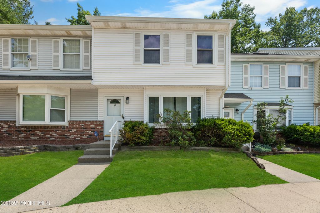 167 Meli Lane, Jackson, NJ 08527