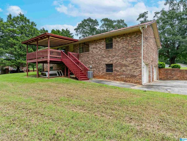 226 HIGHLAND DRIVE, Hueytown, AL 35023