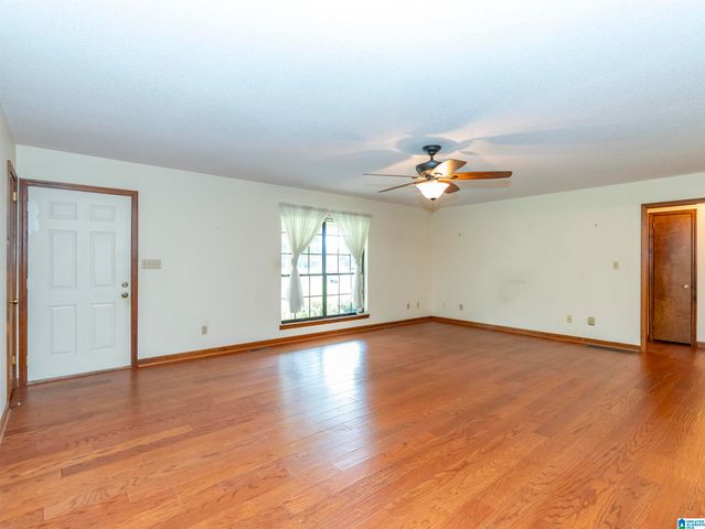 226 HIGHLAND DRIVE, Hueytown, AL 35023