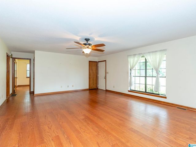 226 HIGHLAND DRIVE, Hueytown, AL 35023