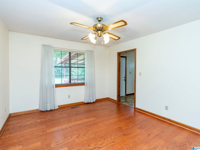 226 HIGHLAND DRIVE, Hueytown, AL 35023