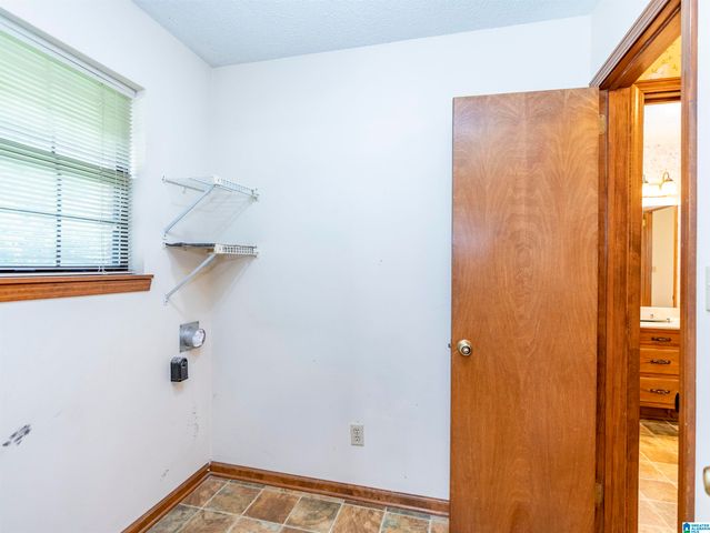 226 HIGHLAND DRIVE, Hueytown, AL 35023