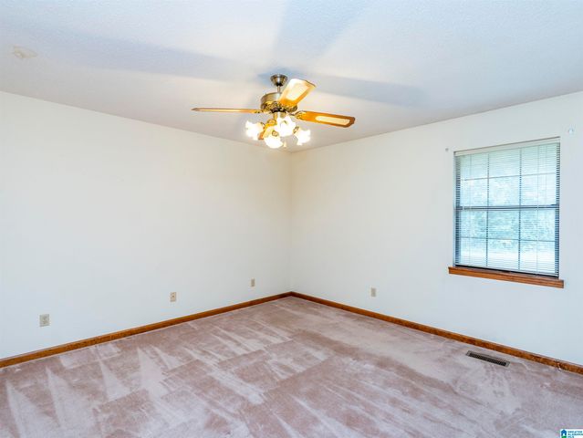 226 HIGHLAND DRIVE, Hueytown, AL 35023