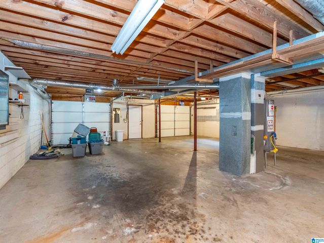 226 HIGHLAND DRIVE, Hueytown, AL 35023