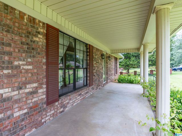 226 HIGHLAND DRIVE, Hueytown, AL 35023