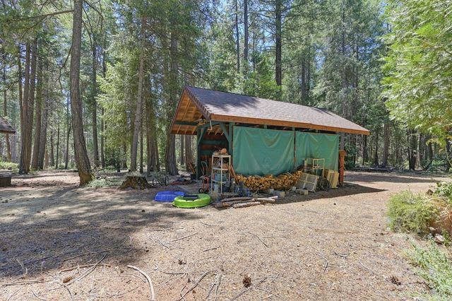 1861 Rubicon Rd, Georgetown, CA 95634