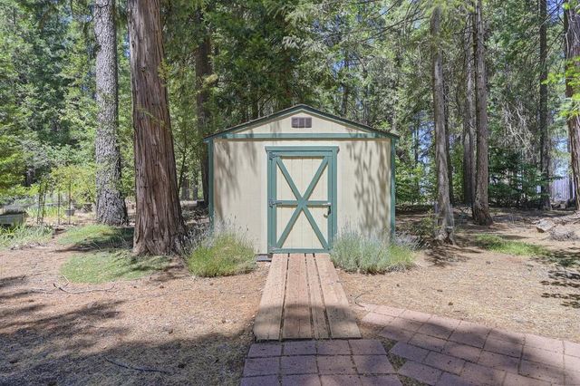 1861 Rubicon Rd, Georgetown, CA 95634