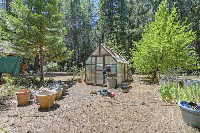 1861 Rubicon Rd, Georgetown, CA 95634