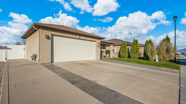 2458 Hannah Lane, Grand Junction, CO 81505