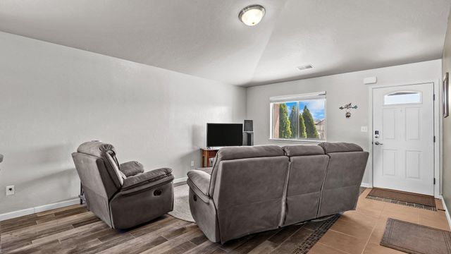 2458 Hannah Lane, Grand Junction, CO 81505