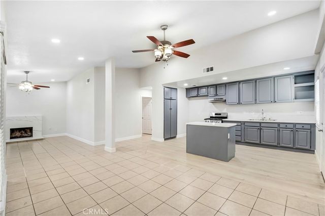 3015 Spruce Street, Rialto, CA 92376