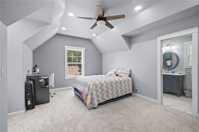 18046 County Road 558, Colcord, OK 74338