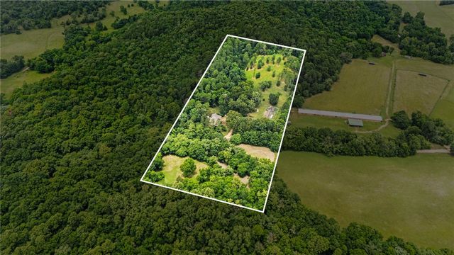 18046 County Road 558, Colcord, OK 74338